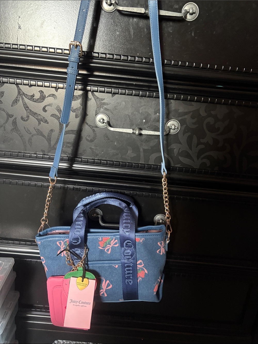 EXCLUSIVE Juicy Couture Blue Floral Mini Crossbody with Pink Card Holder